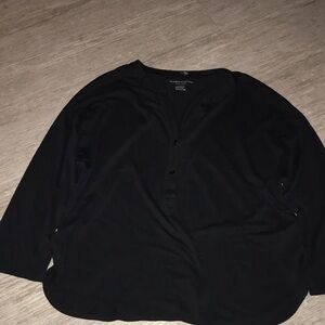 MAJESTIC FILATURES
Soft Touch 3/4 sleeve  Button-Front Shirt
